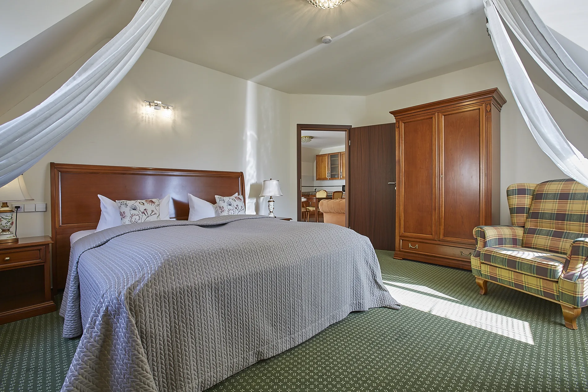 Apartment Hotel Beek Baden-Baden – Vorschau 4
