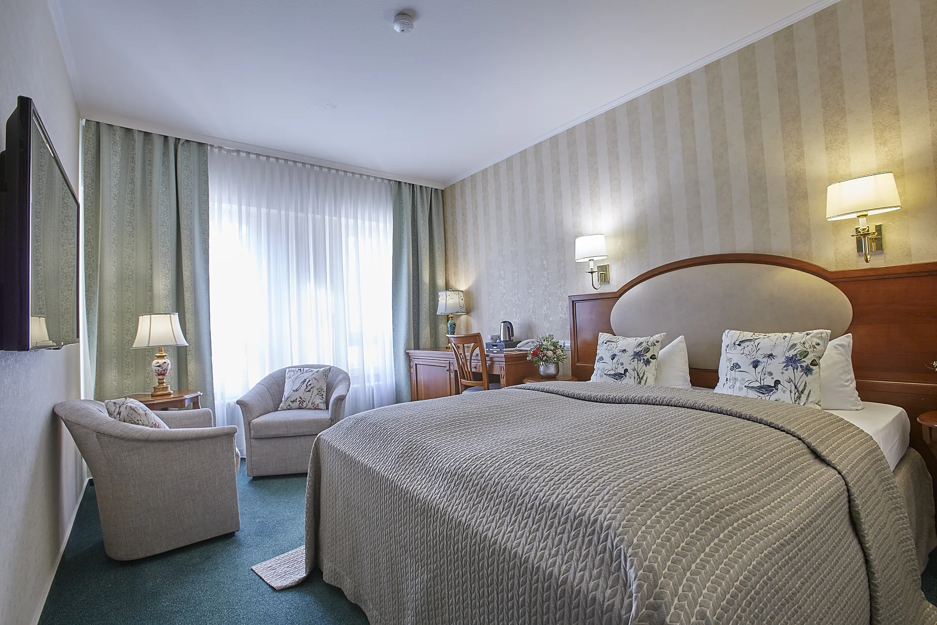Doppelzimmer Hotel Beek Baden-Baden – Vorschau 3