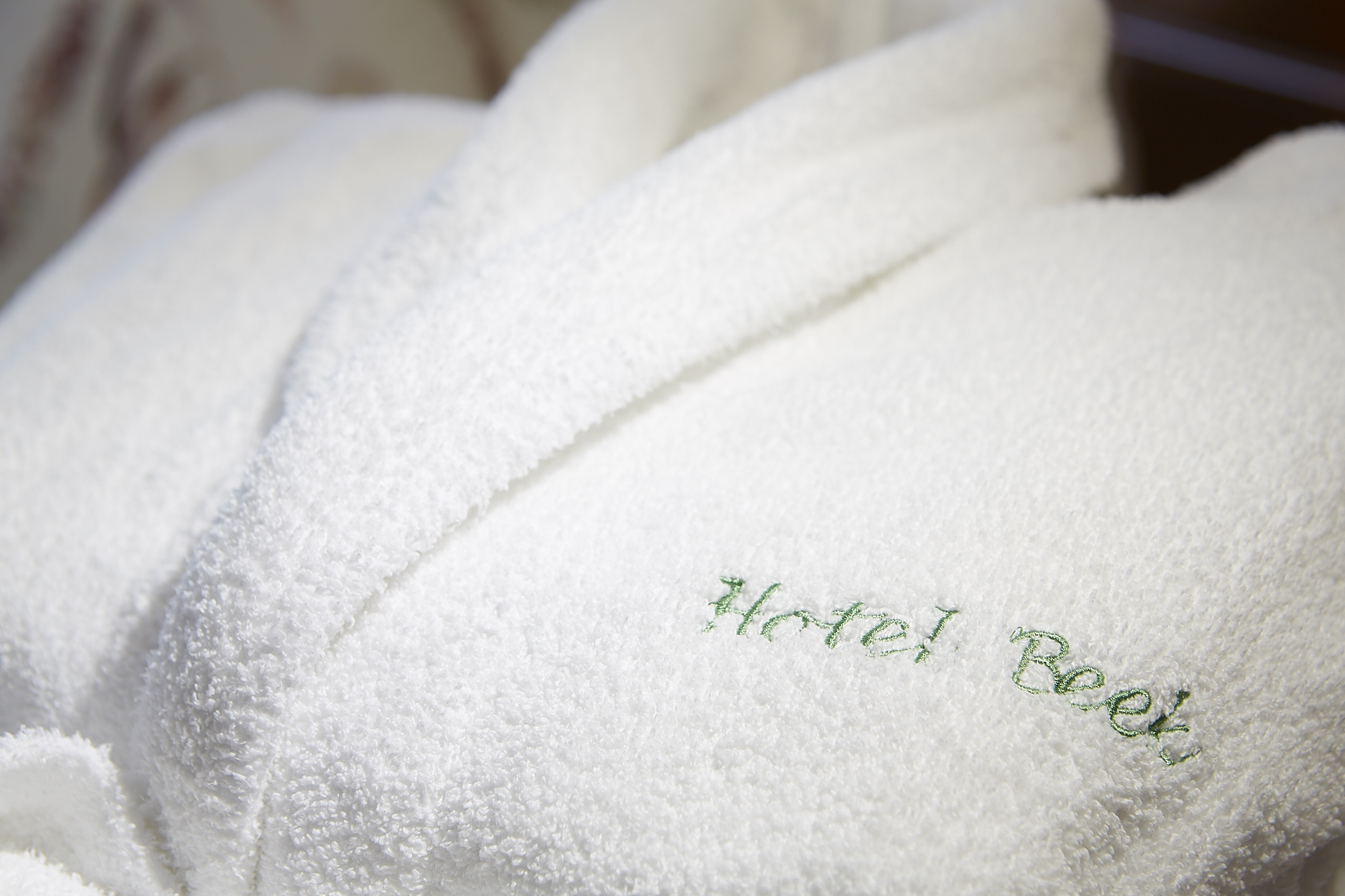 Bademantel im Hotel Beek by Anna für den Gang in die Therme